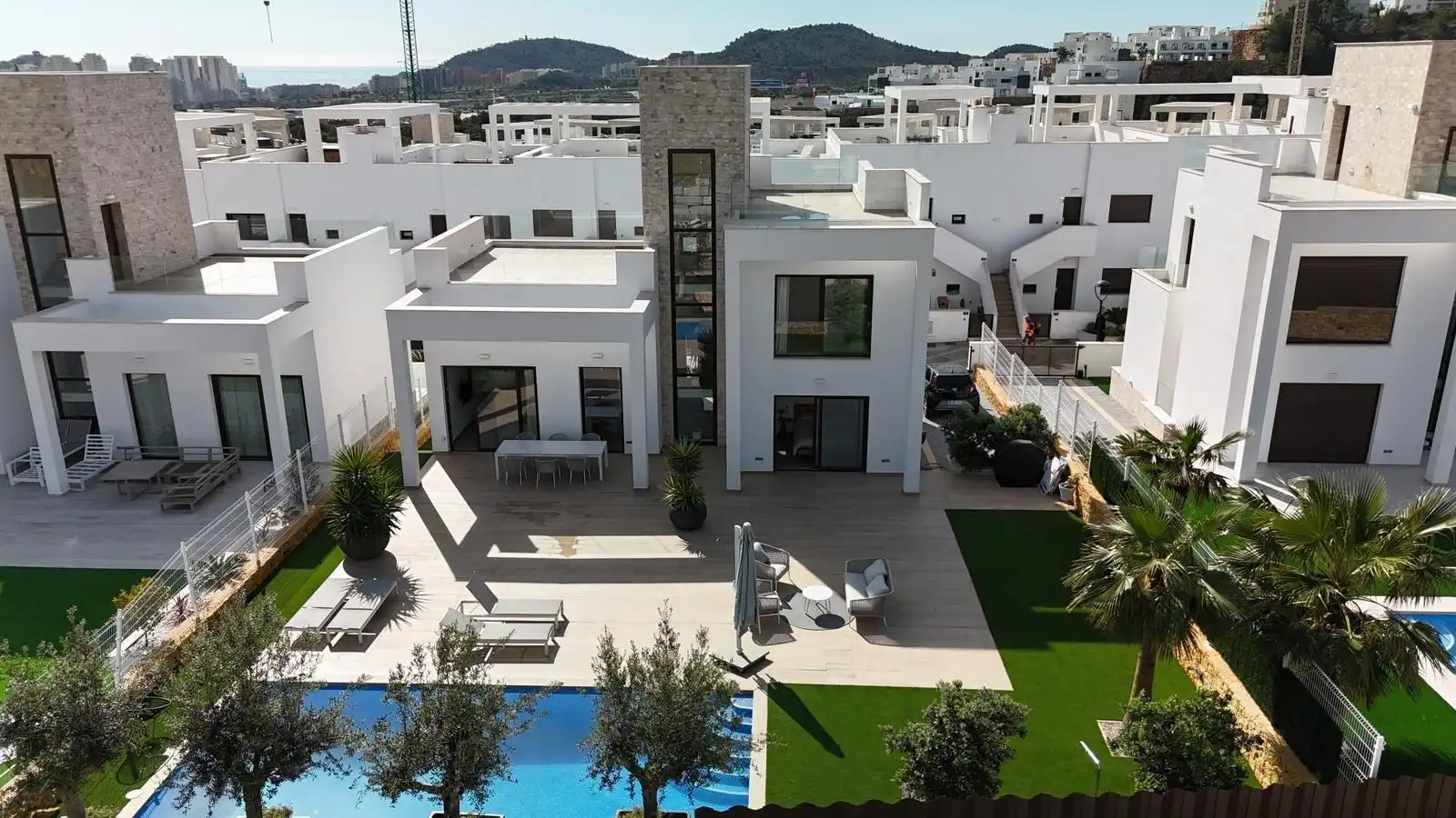 Chalet con piscina en venta en Calle EQUADOR, imagen 36