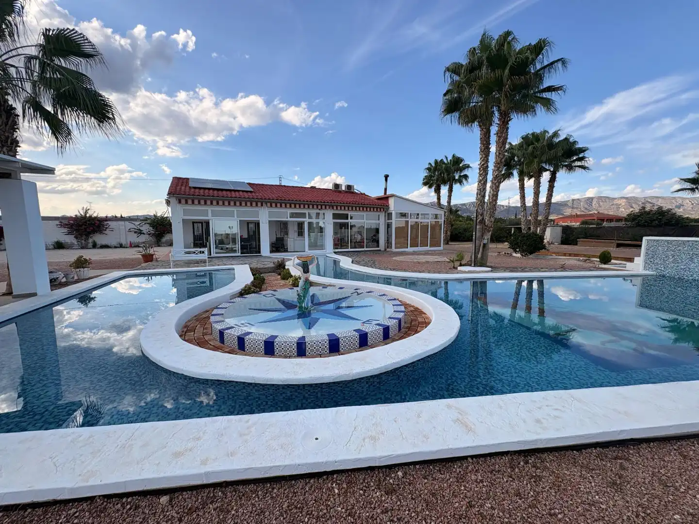Villa avec piscine à vendre à Albatera