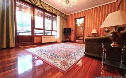 Living room of Flat for sale in Getxo   with Terrace