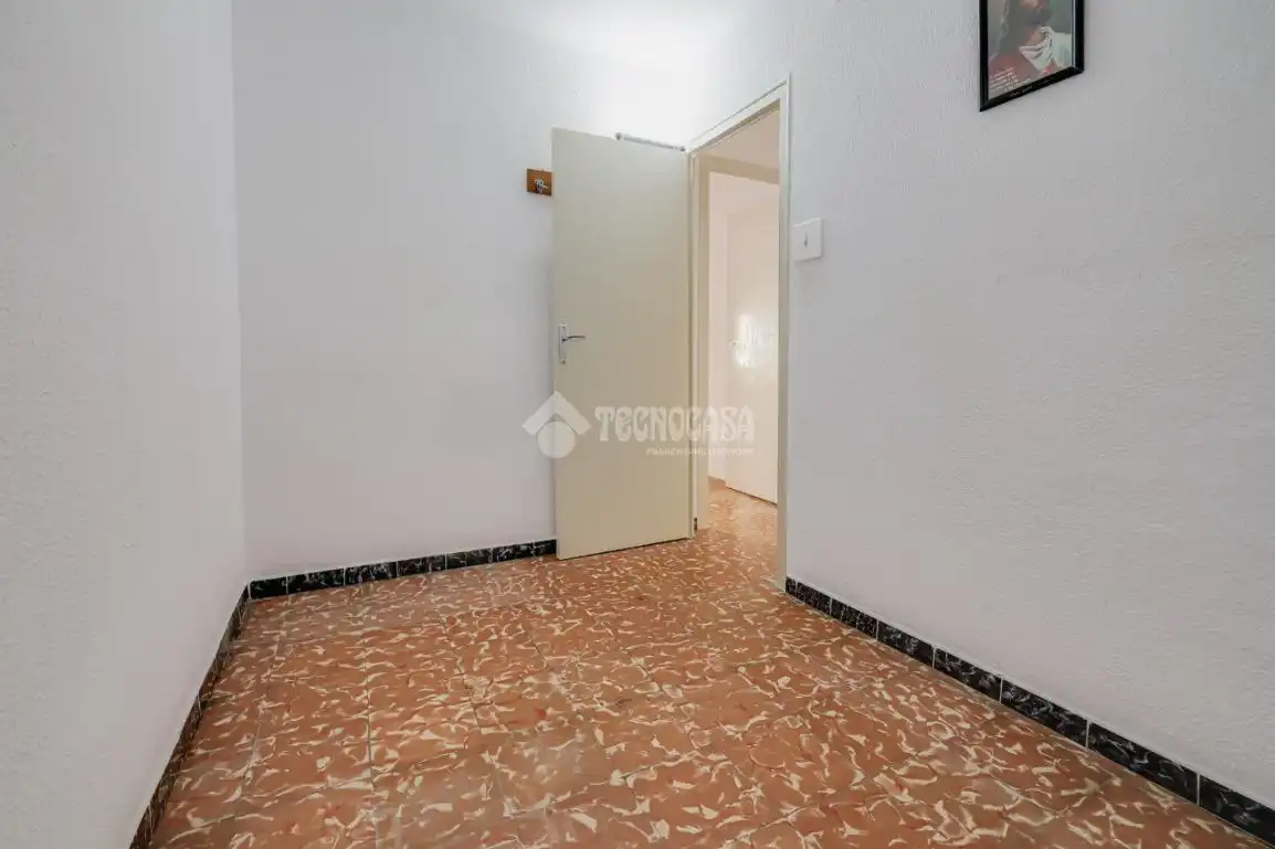 Flat for sale in Salut - Lloreda