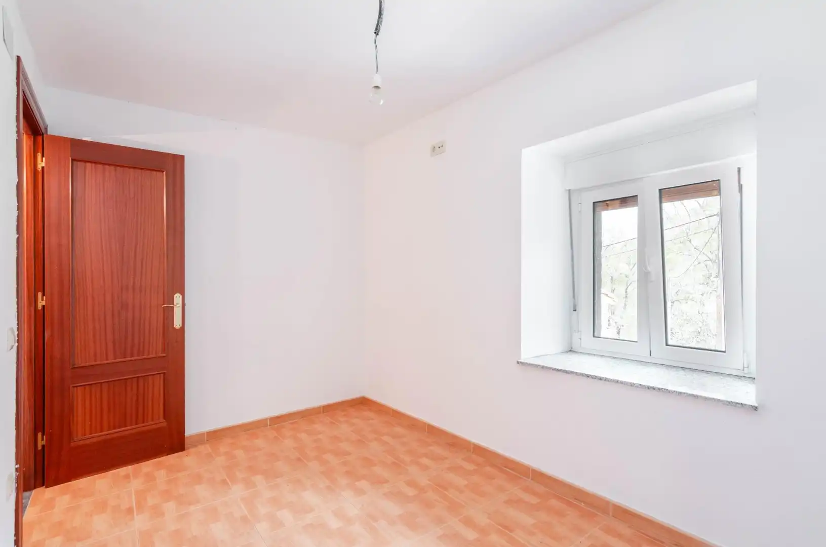 Casa o chalet en venta en Somiedo con Jardín privado, Trastero y Amueblado