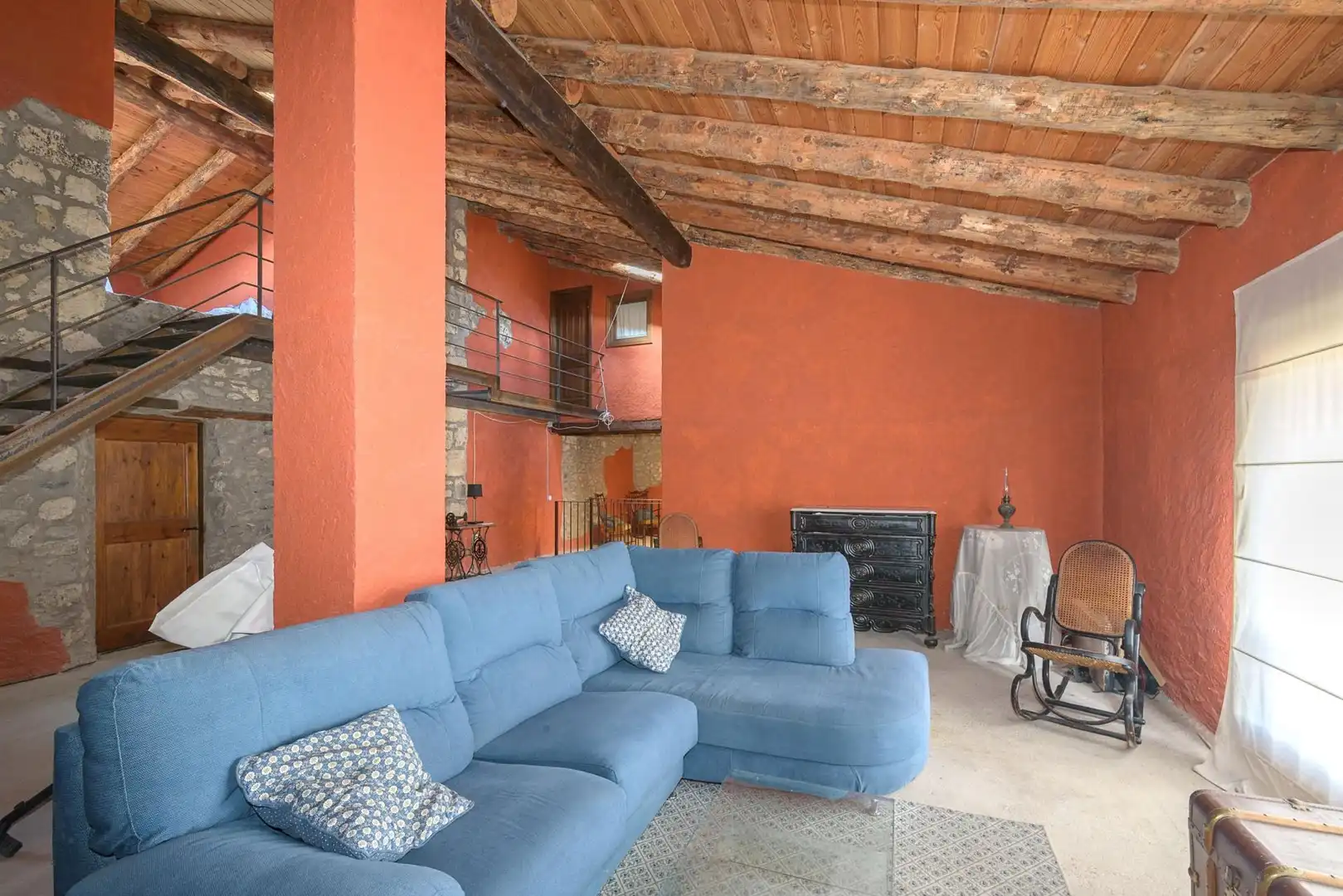 Sala de estar de Finca rústica en venta en Organyà con Calefacción