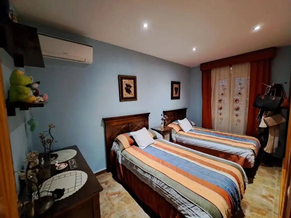 Casa amb jardí en venda a Camino Jauro, imagen 14