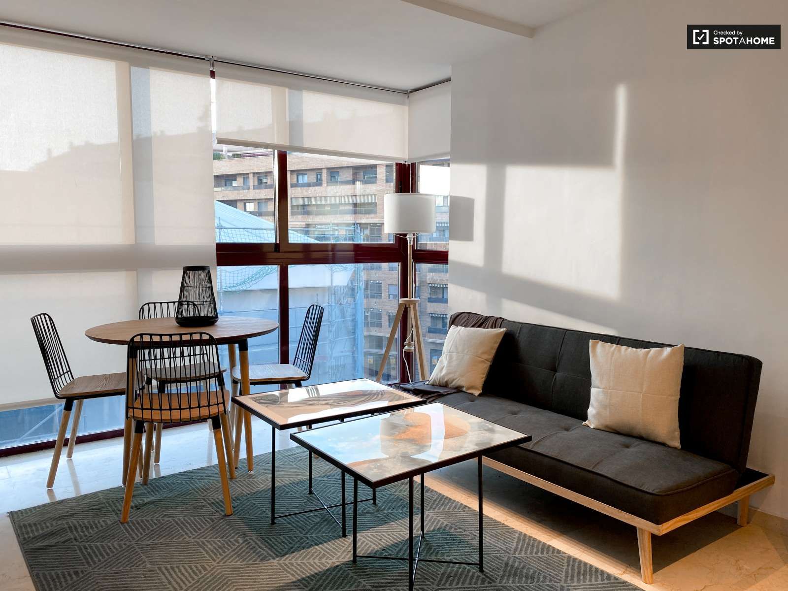 Sala d'estar de Apartament per a compartir en  Valencia Capital amb Aire condicionat, Calefacció i Terrassa