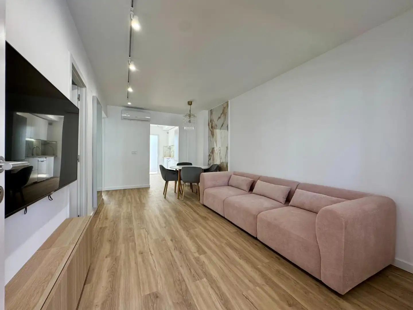 Apartment with pool for sale in Calle Abdelacies