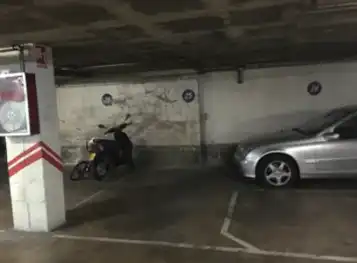 Parkplatz mit Aufzug zum Verkauf in Pz Catalunya, imagen 4