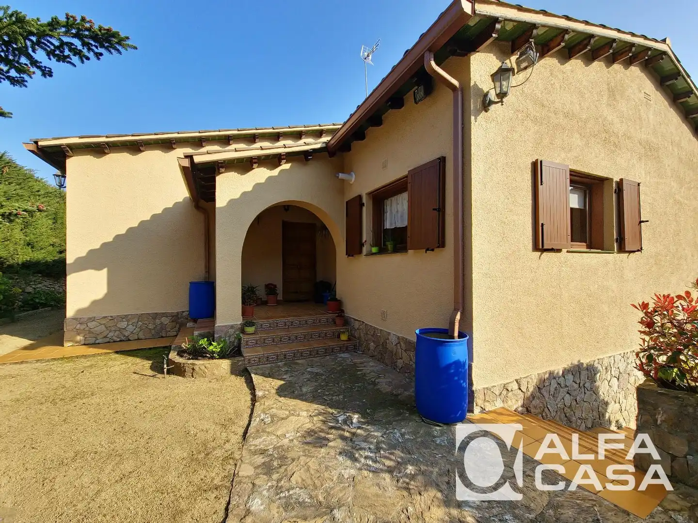 Exterior view of Houses for sale in Lloret de Mar  with Air Conditioner, Heating and Parquet flooring