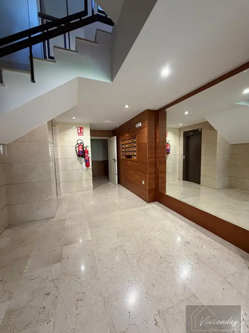 Penthouse with pool to rent in FRANCISCO TOMAS Y VALIENTE, imagen 4