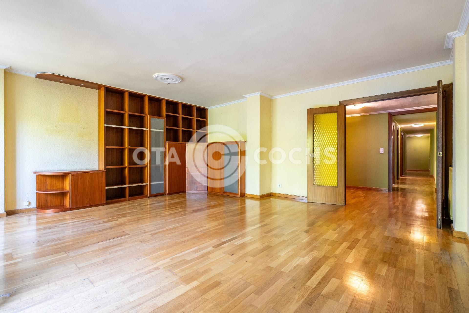 Living room of Apartment for sale in Reus  with Air Conditioner, Heating and Parquet flooring