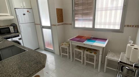 Foto 2 de Piso de alquiler en Encarnación - Regina, Sevilla Capital