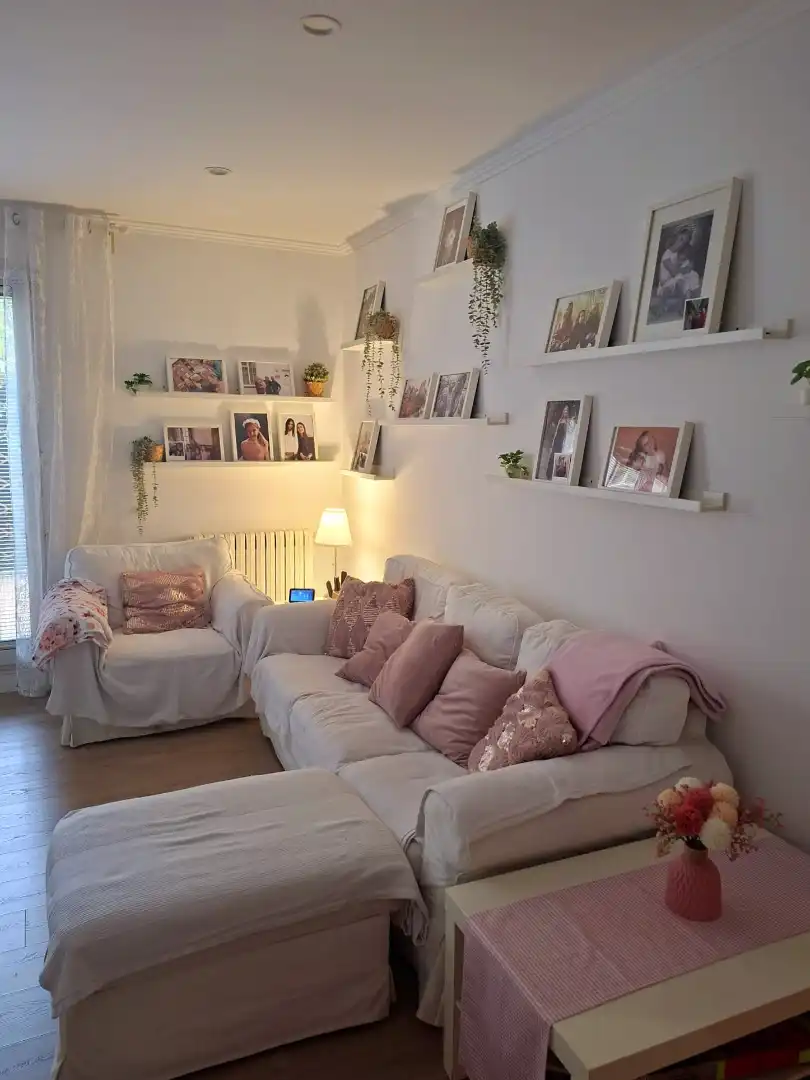 Sala d'estar de Planta baixa en venda en Castelldefels amb Aire condicionat, Calefacció i Jardí privat