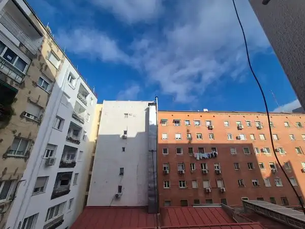 Vista exterior de Apartament de lloguer en Madrid amb Aire condicionat, Calefacció i Moblat