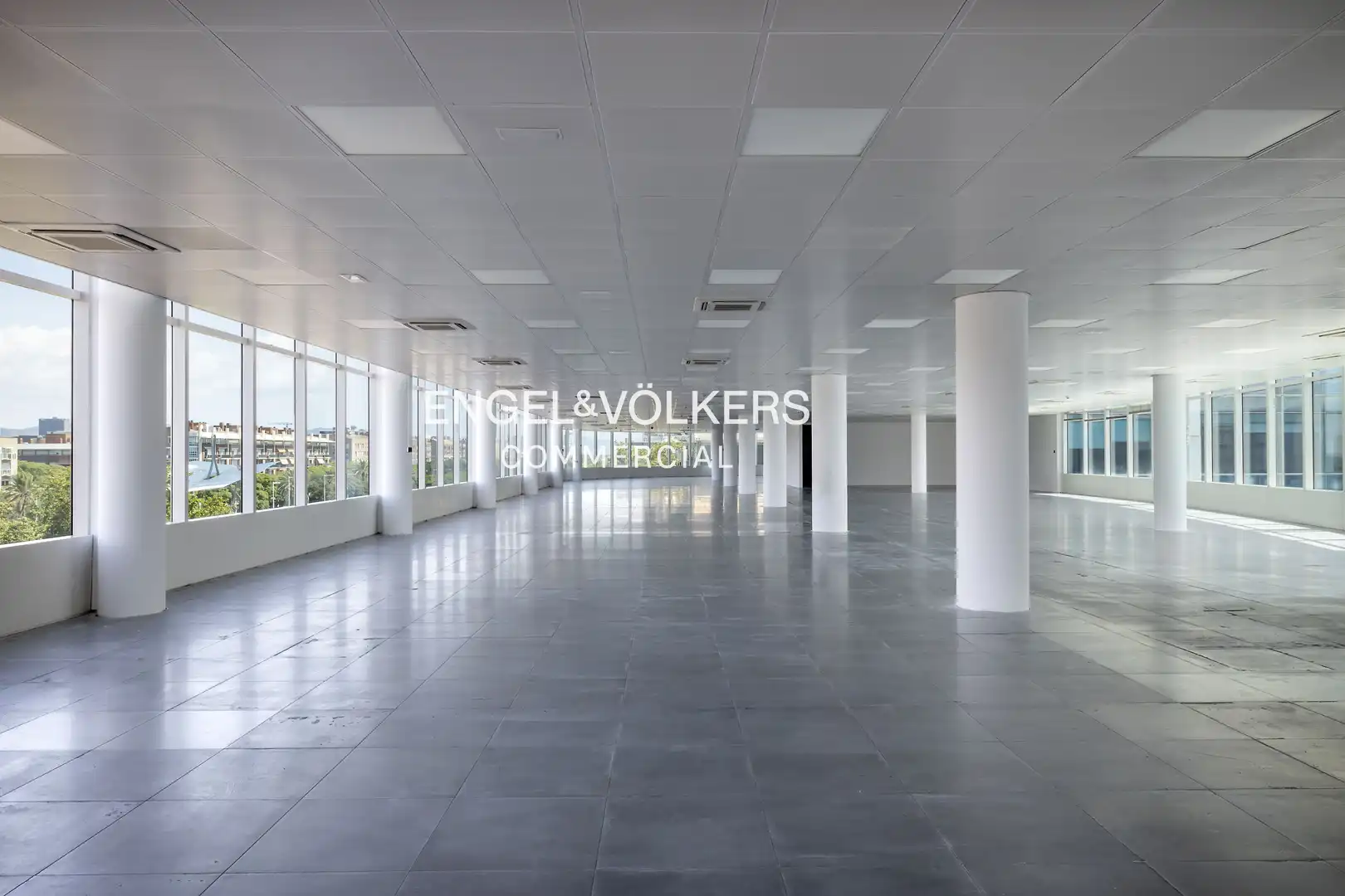 Oficina de lloguer en Barcelona amb Aire condicionat i Terrassa