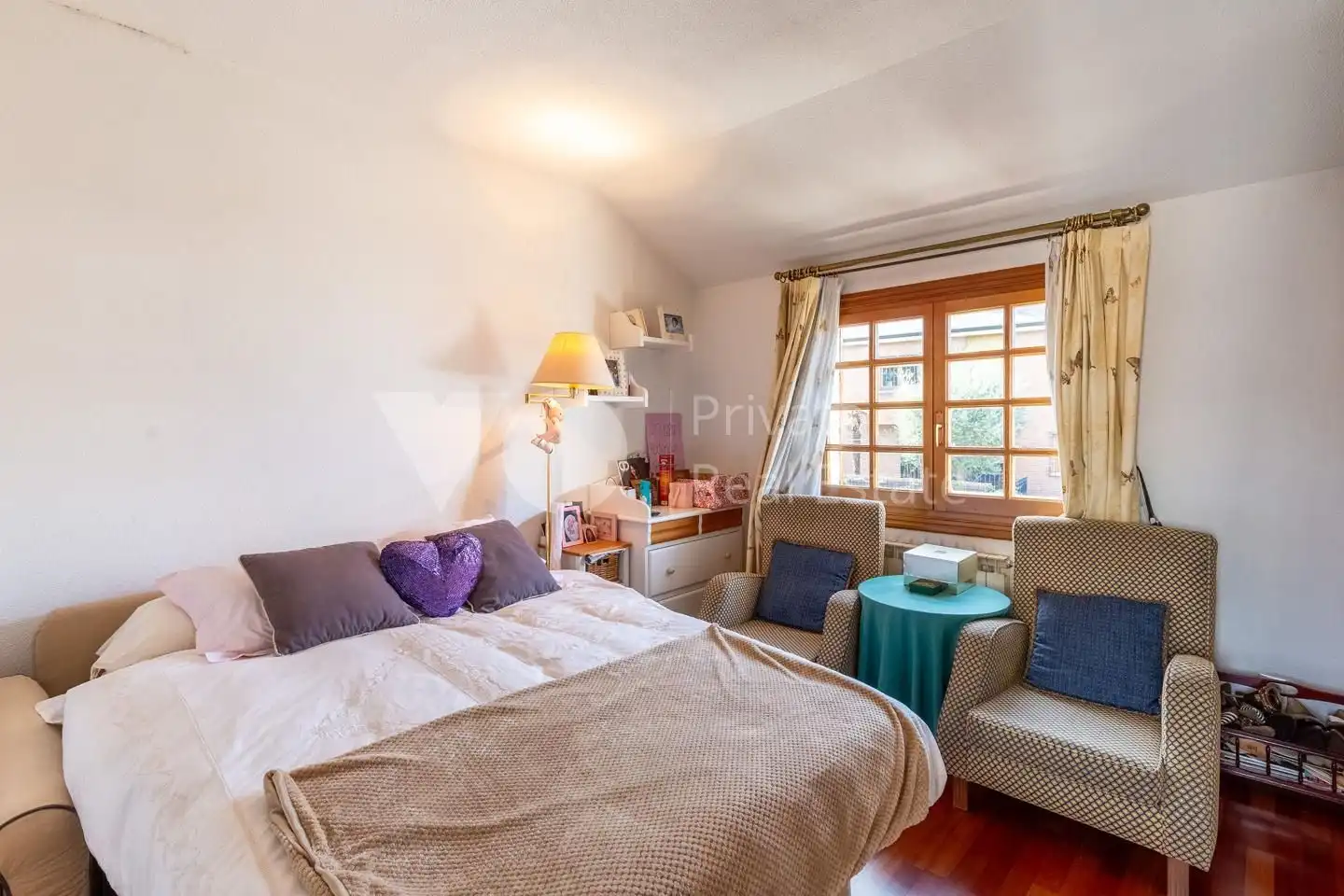 Habitación de Casa o chalet en venta en Madrid con Aire acondicionado, Calefacción y Jardín privado