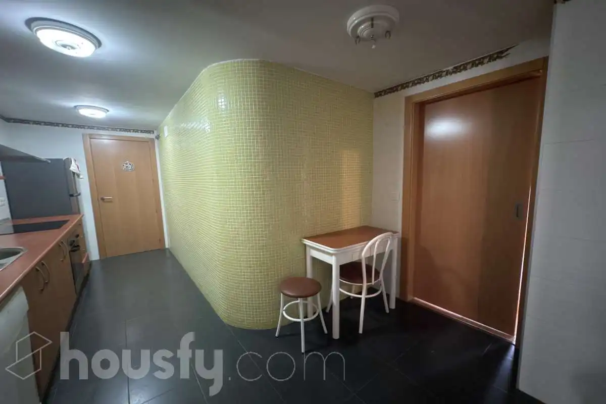 Piso de alquiler en Valdemoro con Parquet y Amueblado