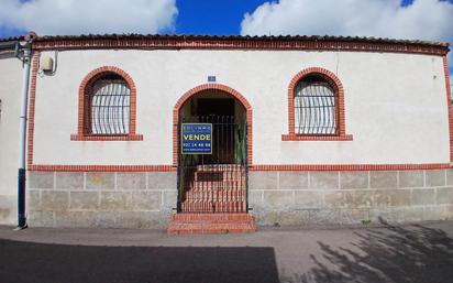 Exterior view of House or chalet for sale in Torrescárcela  with Heating, Private garden and Storage room