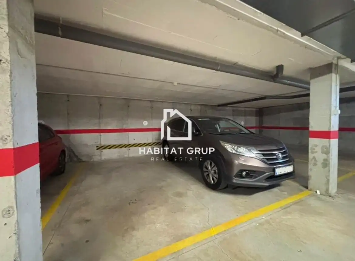 Parking of Flat for sale in Riudellots de la Selva  with Air Conditioner, Heating and Private garden