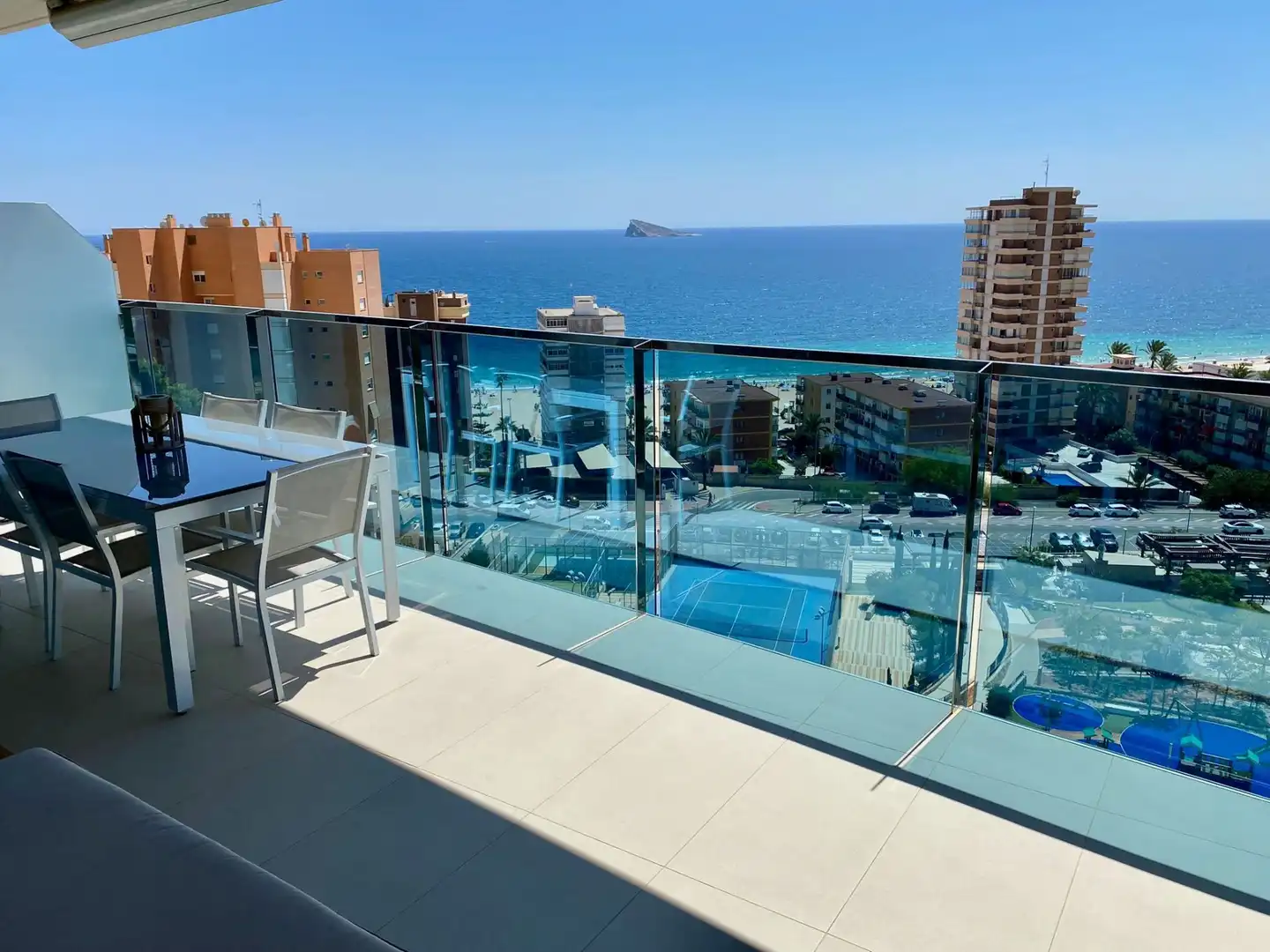 Apartamento con piscina en alquiler en Playa de Poniente, imagen 3
