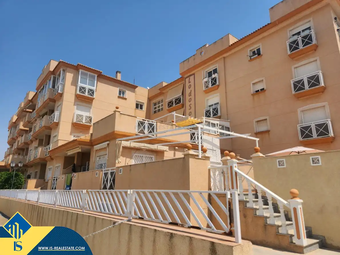 Vista exterior de Apartamento en venta en San Pedro del Pinatar con Aire acondicionado, Calefacción y Terraza
