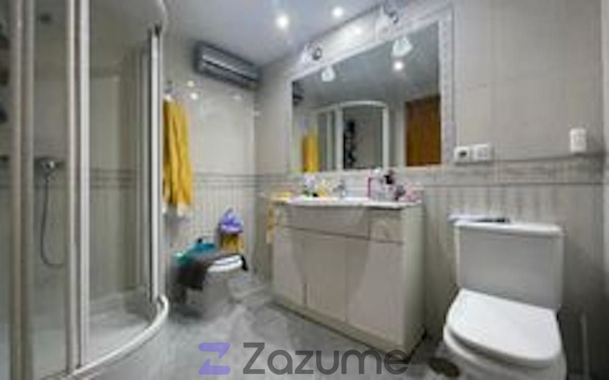 Baño de Piso de alquiler en  Córdoba Capital con Aire acondicionado, Amueblado y Horno