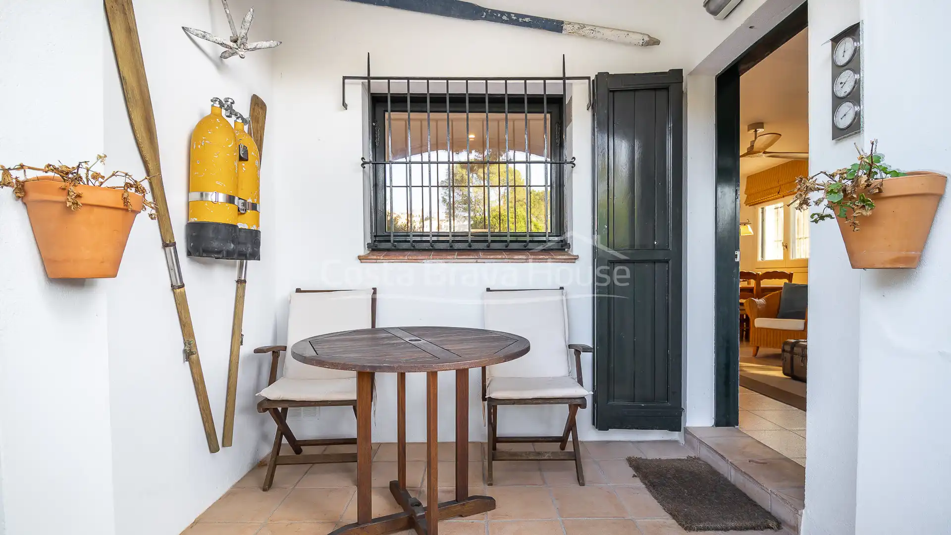 Terrasse von Einfamilien-Reihenhaus zum Verkauf in Palafrugell mit Klimaanlage, Heizung und Privatgarten