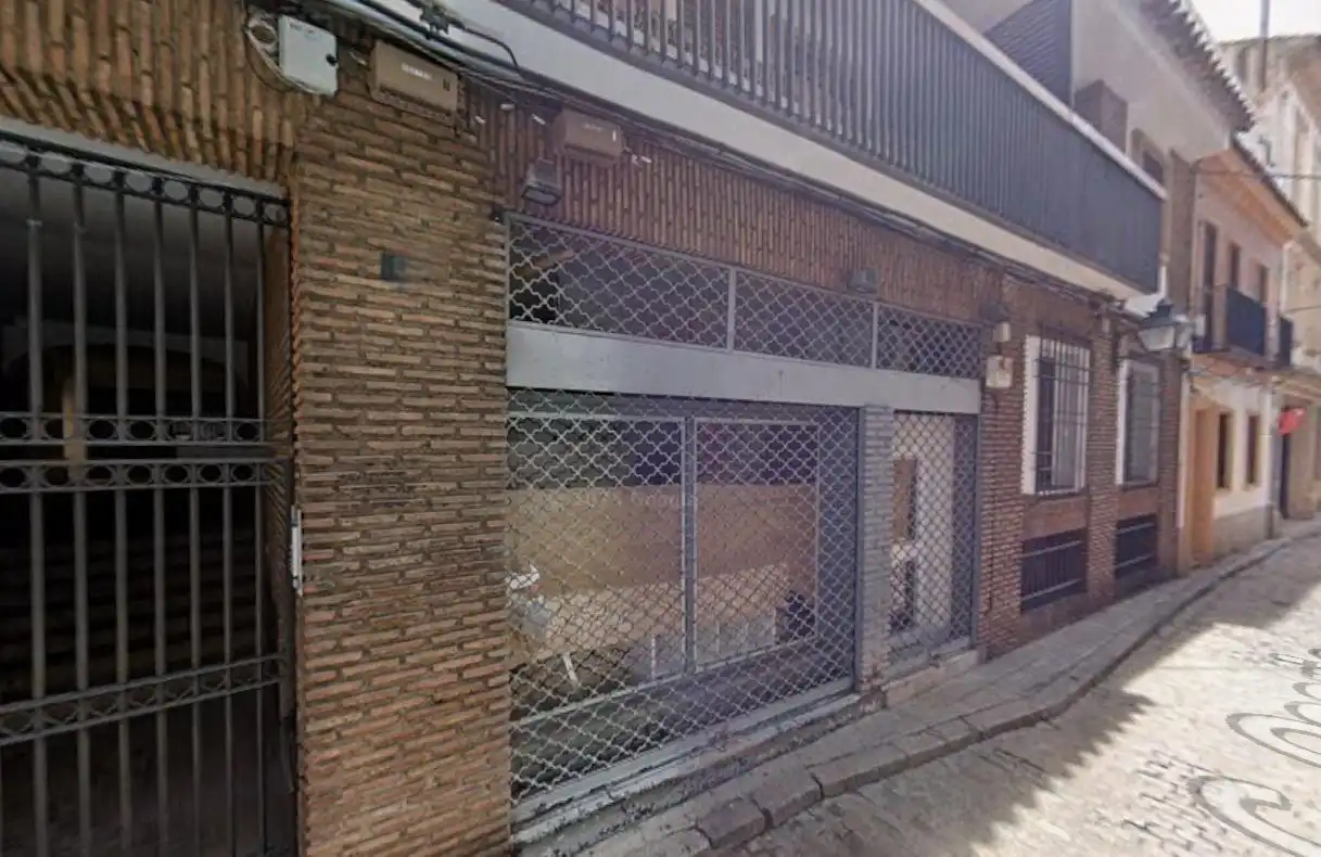 Business premises for sale in Plaza de las doblas