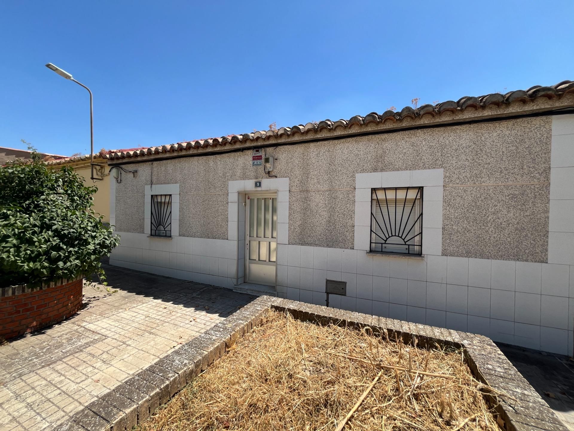 Exterior view of Residential for sale in Puertollano