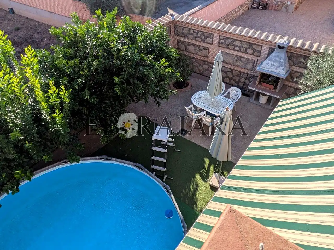 Casa amb piscina en venda a Calle la Amistad, imagen 32