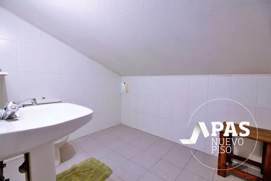 Casa o chalet en venta en Riotuerto con Calefacción, Jardín privado y Terraza