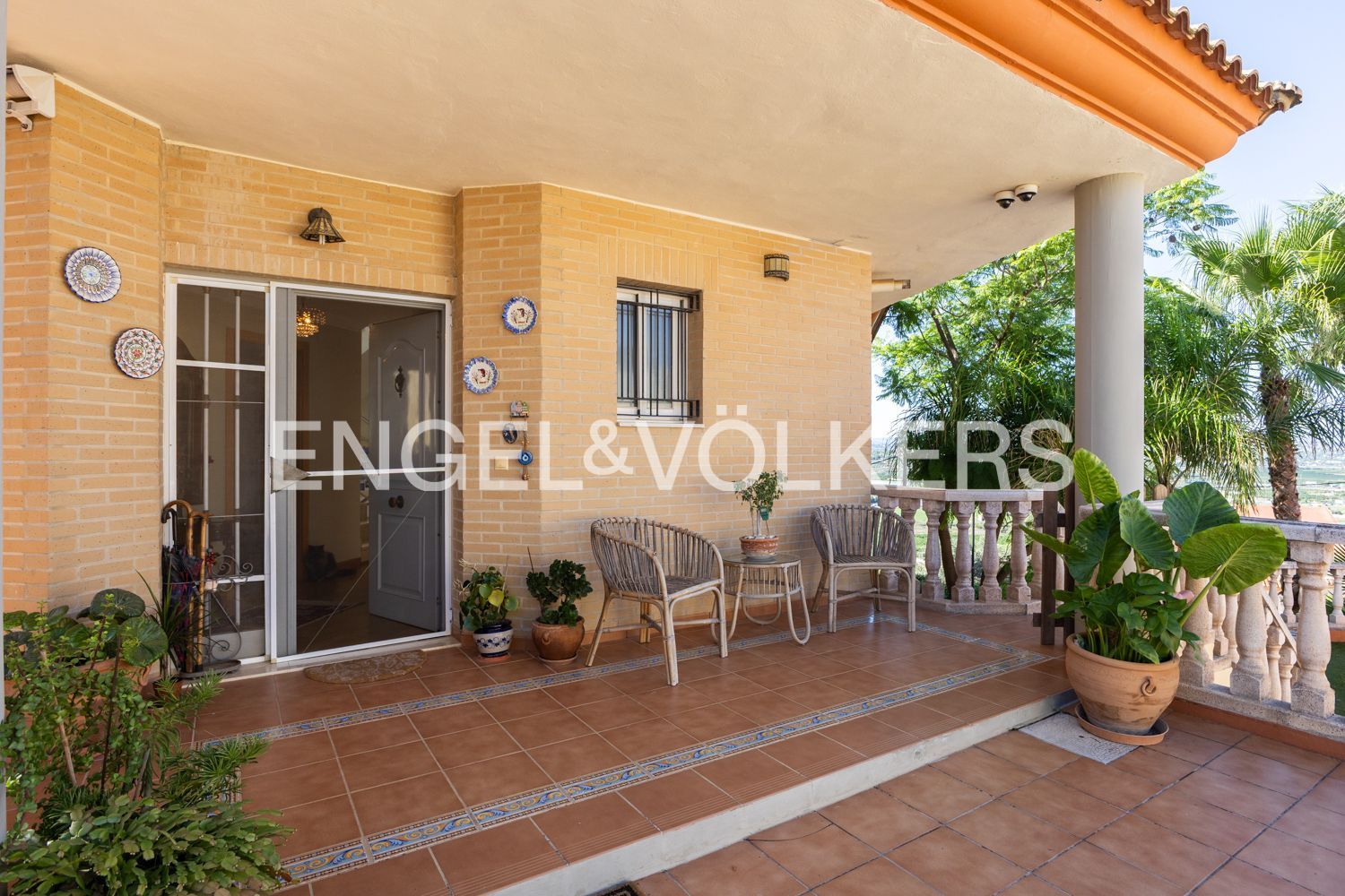 Terrassa de Casa o xalet en venda en Torrent amb Calefacció, Jardí privat i Parquet