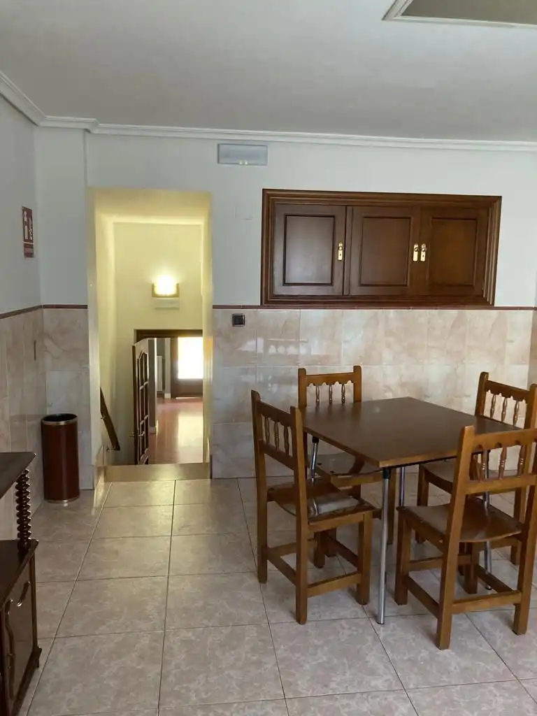 Local comercial en venda a Monzón, imagen 5