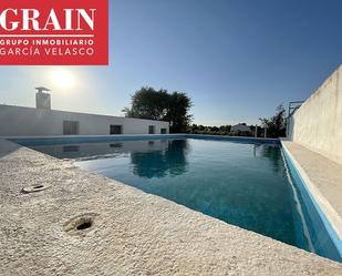 Piscina de Casa o xalet en venda en Riópar amb Piscina