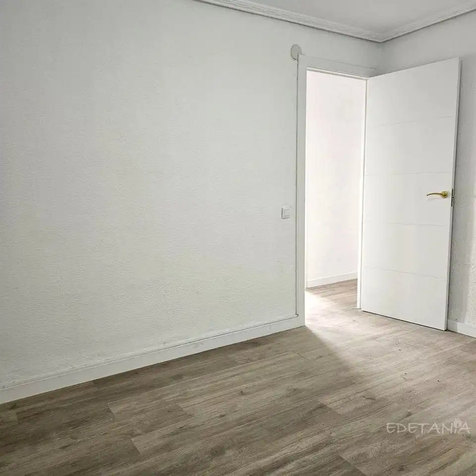 Flat for rent in Chilches / Xilxes