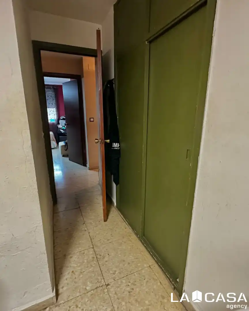 Piso en venta en Sevilla con Balcón