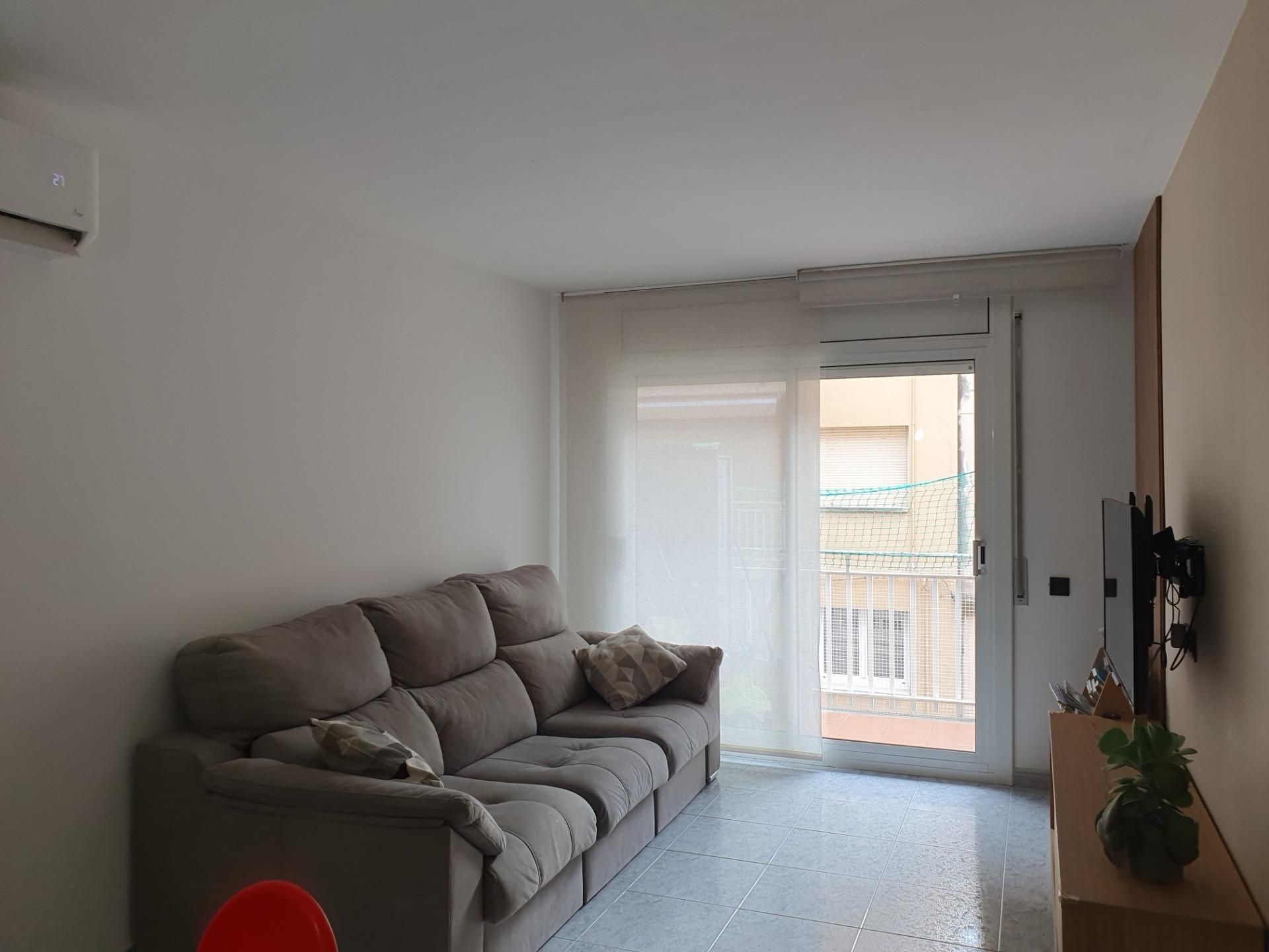 Living room of Flat for sale in Vilanova del Camí  with Heating, Storage room and Balcony