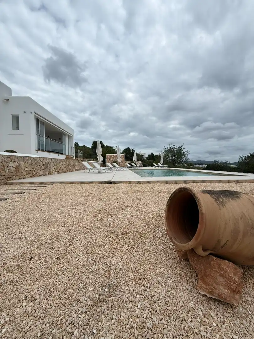 Piscina de Casa o chalet de alquiler en Eivissa con Aire acondicionado, Calefacción y Jardín privado