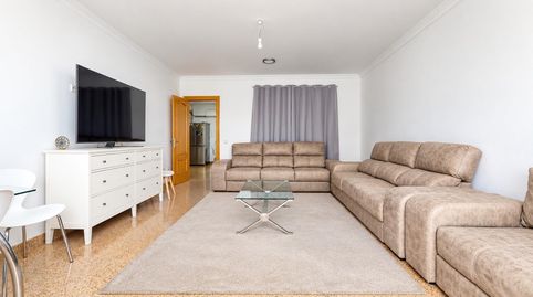 Foto 3 de Piso en venta en Avenida Roquetas de (r), 30, Roquetas Pueblo, Roquetas de Mar