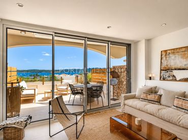 Chalet con piscina en venta en Avenida De Sa Punta Gran-Fornells S/N
