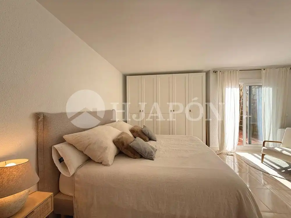 Habitación de Casa o chalet en venta en Alella con Aire acondicionado, Calefacción y Jardín privado