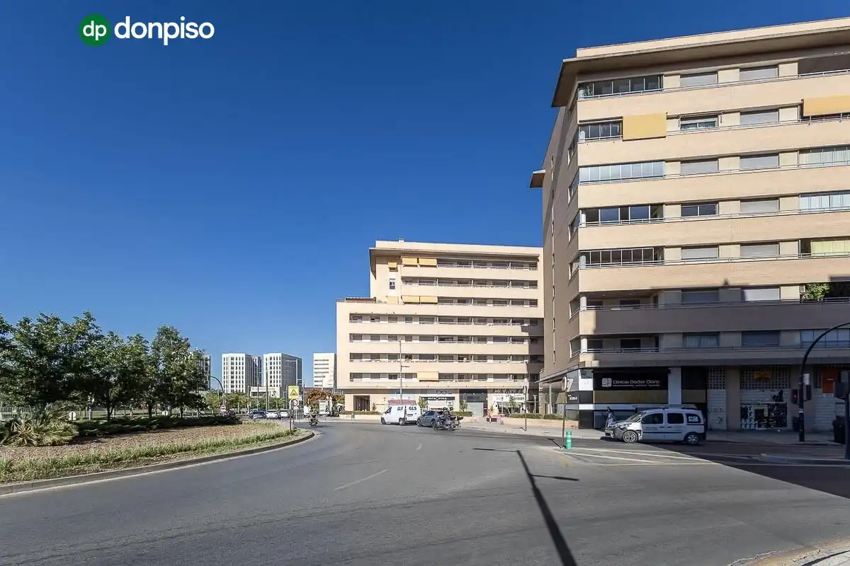 Penthouse with pool for sale in Avenida DE LA ILUSTRACION 77, imagen 34