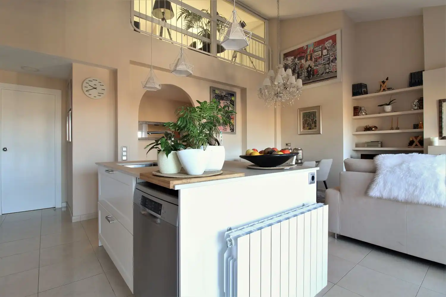Küche von Wohnung zum Verkauf in Girona mit Klimaanlage, Abstellraum und Balkon