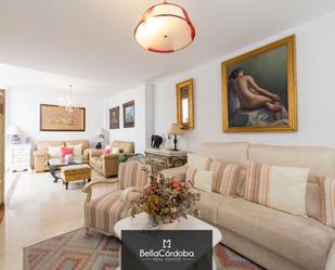 Sala d'estar de Casa adosada en venda en  Córdoba Capital amb Aire condicionat, Calefacció i Terrassa