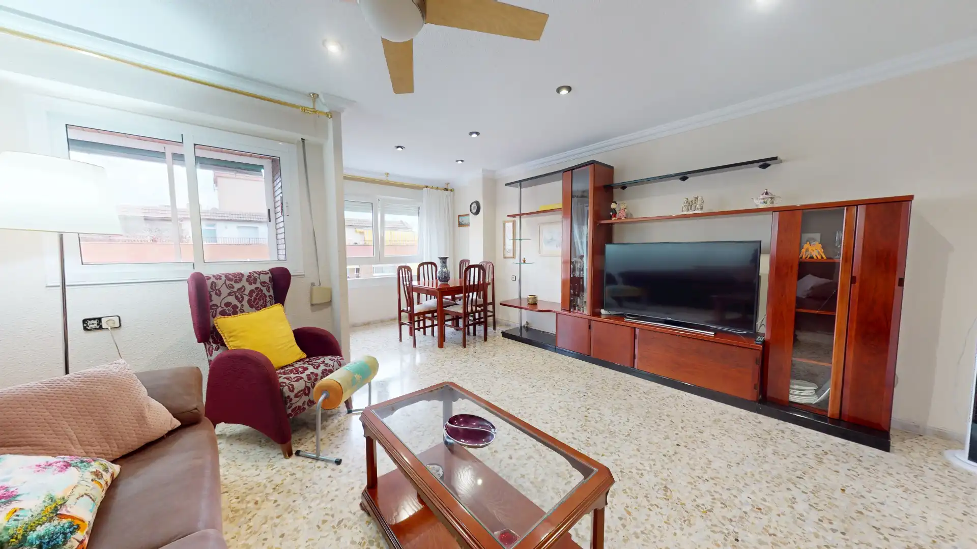Appartamento con terrazza in vendita a Avenida José Martinez González, imagen 3