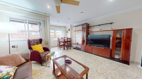 Foto 3 von Wohnung zum Verkauf in Avenida José Martinez González, Plaza Castelar - Mercado Central, Elda