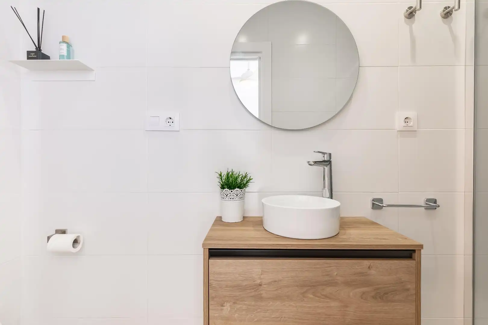 Bathroom of Flat for sale in Pobles del Sud