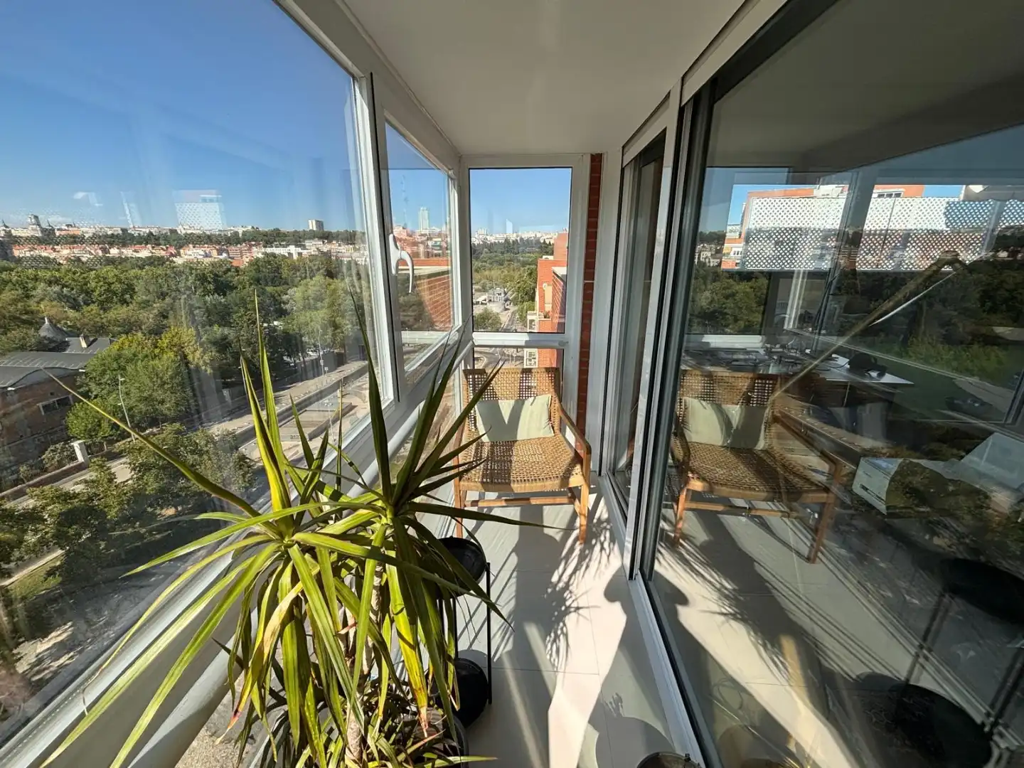 Terrasse von Dachboden zur Miete in Madrid mit Privatgarten, Parkett und Terrasse
