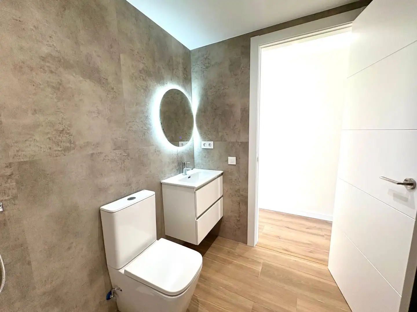 Baño de Ático en venta en Santa Perpètua de Mogoda con Aire acondicionado, Calefacción y Parquet