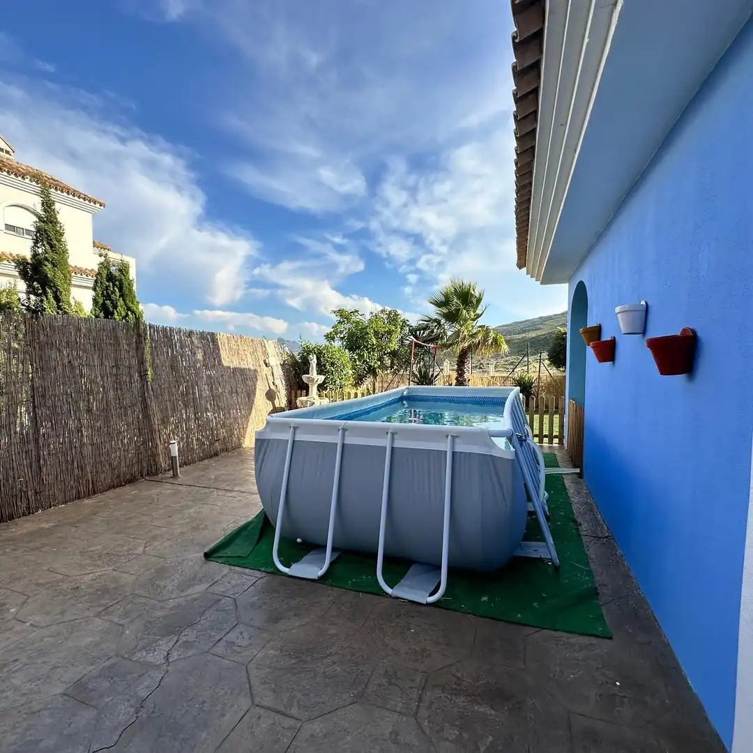 Piscina de Planta baixa en venda en La Línea de la Concepción
