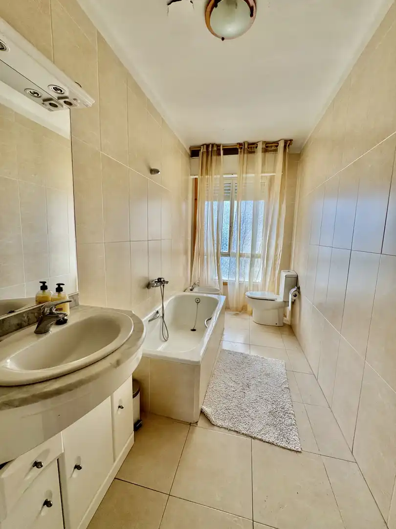 Bany de Casa o xalet en venda en Medio Cudeyo amb Jardí privat i Parquet