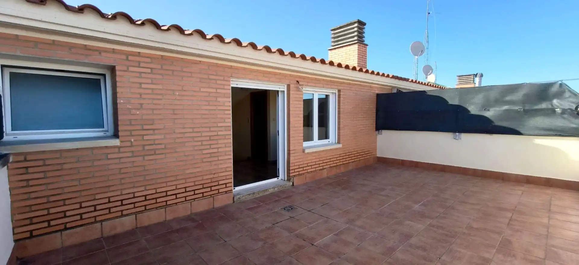 Penthouse to rent in avenida zaragoza, imagen 4